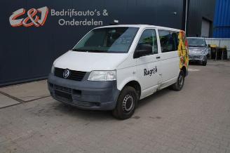 Coche siniestrado Volkswagen Transporter Transporter/Caravelle T5, Bus, 2003 / 2015 1.9 TDi 2008/10