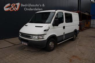 Auto da rottamare Iveco Daily New Daily III, Chassis-Cabine, 1999 / 2006 35C/S10 2006/6