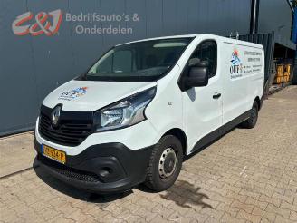 Vrakbiler auto Renault Trafic Trafic (1FL/2FL/3FL/4FL), Van, 2014 1.6 dCi 115 2016/9