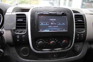 Renault Trafic 1.6 dCi T27 L1H1 Turbo2 Energy airco navi 3 zits zijschade picture 13