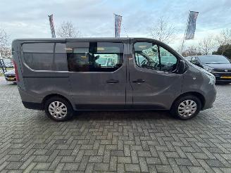 Renault Trafic Renault Trafic L1H1 1.6 dCi 145 Energy Confort DC 2.9T schade airco cruise picture 8