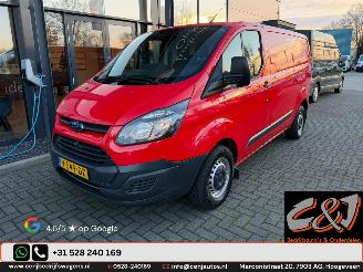 krockskadad bil bedrijf Ford Transit Custom  2017/2
