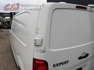 Peugeot Expert Expert (V1/VA/VB/VE/VF/VT/VY), Van, 2016 2.0 Blue HDi 120 16V picture 6