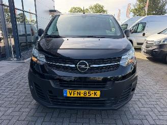 Opel Vivaro  picture 17