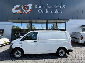 Volkswagen Transporter  picture 2