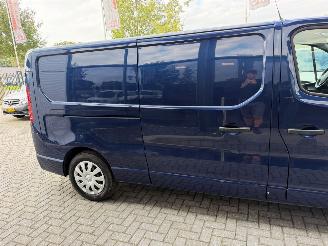 Opel Vivaro  picture 32