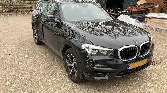 Vaurioauto  passenger cars BMW X3 XDRIVE20D 2019/11