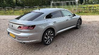 Unfallwagen Volkswagen Arteon 2.0 280 PK 4X4 2017/7