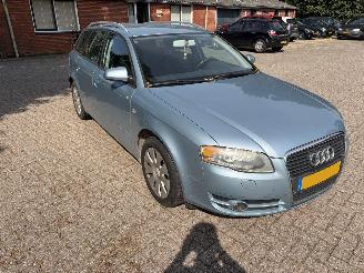 damaged passenger cars Audi A4 2.0 automaat 2005/3
