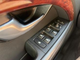 Volvo V-70 T4 AUTOMAAT picture 9