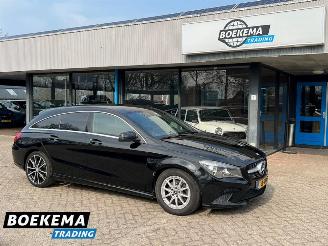 skadebil auto Mercedes Cla-klasse 200 Ambition 156PK Widescreen Stoelverw. Navigatie 2015/12