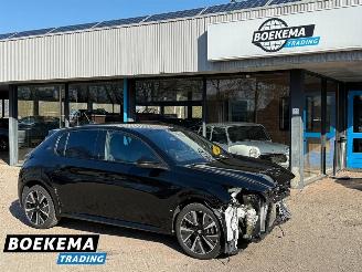 uszkodzony samochody osobowe Peugeot 208 1.2 PureTech GT-Line Navigatie Clima Keyless Lane-Ass 2022/8