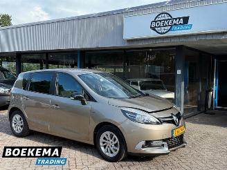 Schadeauto Renault Scenic 1.2 TCe 131PK Limited Navigatie Climate 6-Hand 2014/11