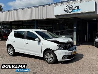 Vaurioauto  passenger cars Dacia Sandero 0.9 TCe Easy-R Comfort Automaat Airco Cruise 2020/9