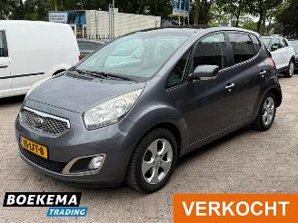 Kia Venga 1.6 CVVT X-ecutive Aut. Glazen dak Climate Cruise PDC picture 4