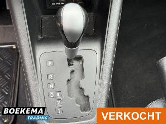 Kia Venga 1.6 CVVT X-ecutive Aut. Glazen dak Climate Cruise PDC picture 23