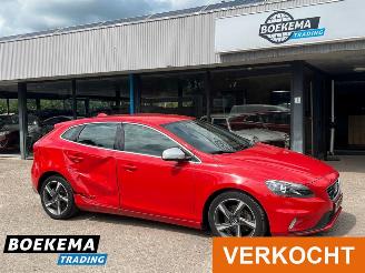  Volvo V-40 1.6 T2 Summum R-Design Navi Climate Cruise PDC 2015/4