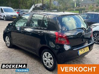 Toyota Yaris 1.0 VVTi Spirit Airco 5-Deurs picture 3