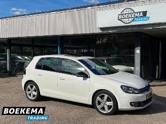 krockskadad bil auto Volkswagen Golf 1.4 TSI Schuif/kanteldak Climate Cruise Stoelver. 2011/9