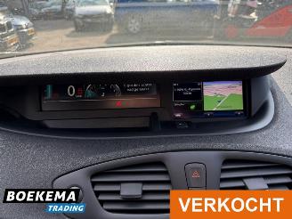 Renault Scenic 1.2 TCe 131PK Limited Navigatie Climate 6-Hand picture 21