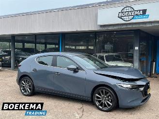 Avarii autoturisme Mazda 3 2.0 e-SkyActiv-G M Hybrid Virtual Keyless Bose Navi 2019/6