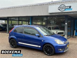 krockskadad bil auto Ford Fiesta 2.0 16V ST 150PK Airco Sportpakket 2007/9