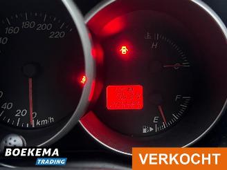 Mazda 3 1.6 Touring Airco Trekhaak picture 18
