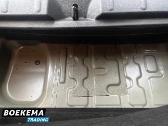 Mini Cooper 1.5 Automaat Keyless Led Navi Cruise Airco picture 11