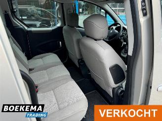 Peugeot Partner Tepee 1.6 VTi XT Rolstoel Lift Airco 5-Persoons picture 19