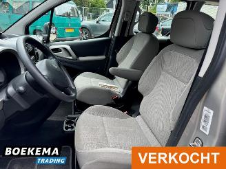 Peugeot Partner Tepee 1.6 VTi XT Rolstoel Lift Airco 5-Persoons picture 15