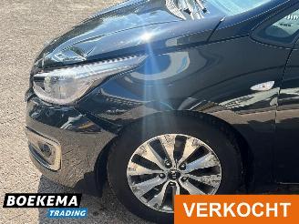 Kia Cee d cee'd 1.0 T-GDi Design Led Navi Climate Cruise Camera picture 7