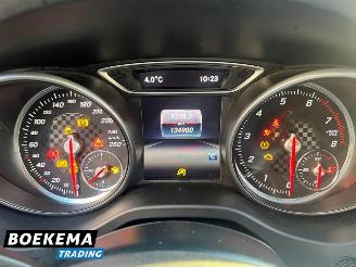 Mercedes A-klasse 180 Prestige AMG Panorama Navigatie Stoelverw. Airco PDC picture 26