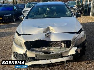 Mercedes A-klasse 180 Prestige AMG Panorama Navigatie Stoelverw. Airco PDC picture 5