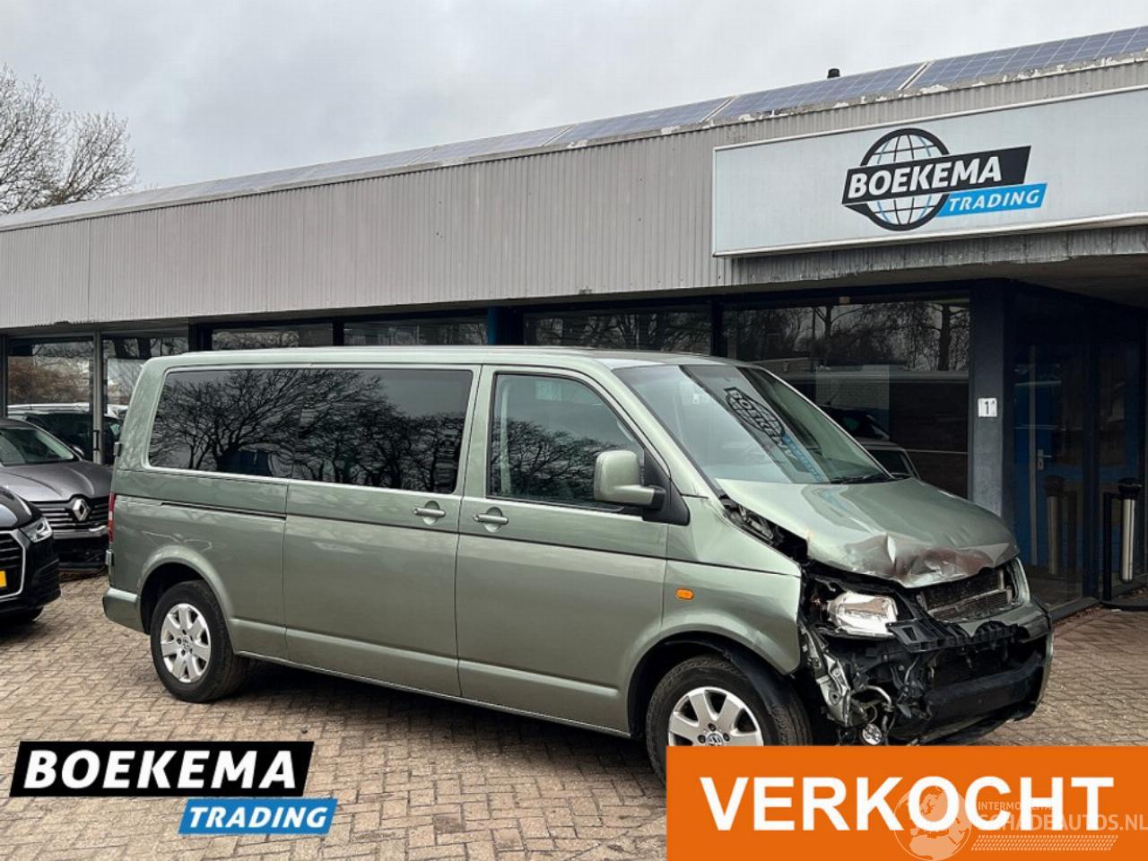 Volkswagen Transporter 2.5 TDI 340 DC 5-Pers 174PK DSG Leer Navi Airco Cruise PDC Trekh.