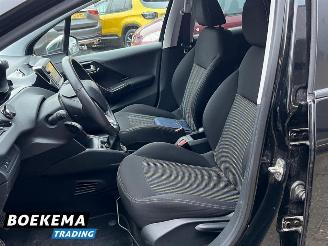 Peugeot 208 1.2 PureTech Urban Soul 5-Drs Navi Cruise Airco PDC Trekh. picture 23