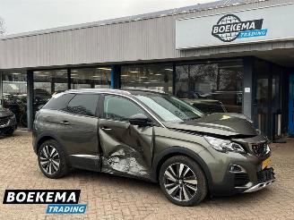 Schadeauto Peugeot 3008 1.2 PureTech Premium Keyless Virtual Navi Camera PDC 2020/2