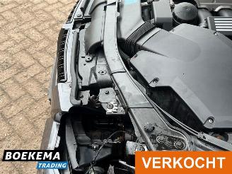 BMW 3-serie 325i Business 218PK Navi Climate Cruise PDC Trekh. picture 12