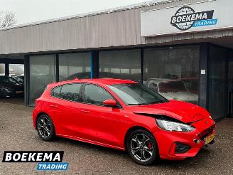 Voiture accidenté Ford Focus 1.0 Eco ST Line 125PK B&O Navi Climate Cruise PDC Trekh. 2019/8