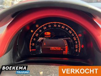 Renault Twingo 1.0 SCe Collection picture 33