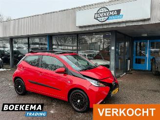 uszkodzony samochody osobowe Toyota Aygo 1.0 VVT-i X-Wave Open-Dak Airco Cruise 2015/7