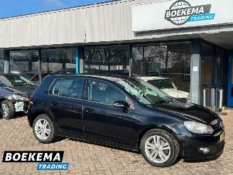 Vaurioauto  passenger cars Volkswagen Golf 1.4 TSI 122PK Trend Climate Cruise Stoelverwarming 2010/8
