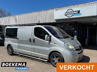 krockskadad bil bedrijf Opel Vivaro 2.0 CDTI L2 Automaat Airco Navigatie Trekhaak PDC 2008/11