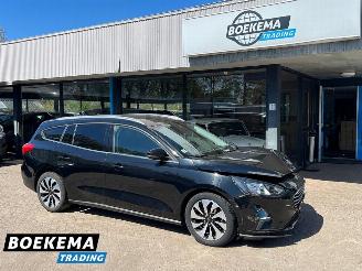 skadebil auto Ford Focus Wagon 1.0 EcoBoost ST Line X Business Navigatie Winterpalkket 2021/4