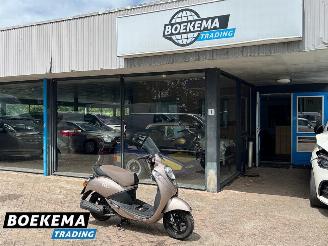 uszkodzony skutery Sym  Mio 50 Snor 2014/9