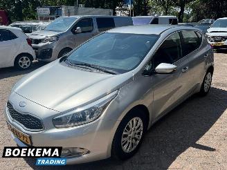 Kia Cee d cee'd 1.6 GDI 20th Anniversary Navi Cruise control Airco picture 4