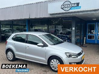 Vaurioauto  passenger cars Volkswagen Polo 1.4-16V Comfortline Navi Climate Control 2010/6