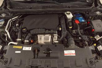 Peugeot 308 SW 1.2 Pano 96KW PureTech Blue Lease picture 26