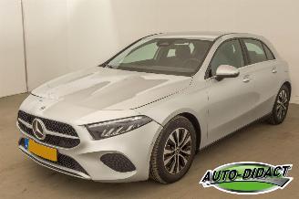 Voiture accidenté Mercedes A-klasse A200 Automaat Mild Hybrid Business Line 2023/10