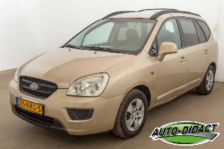 skadebil auto Kia Carens 2.0 automaat 7 Persoons 2008/2