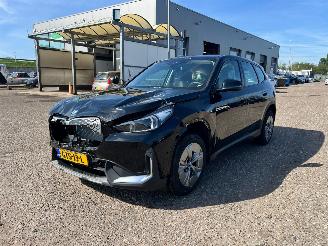 Damaged car BMW iX1 EDrive 20 67KWH 2024/11